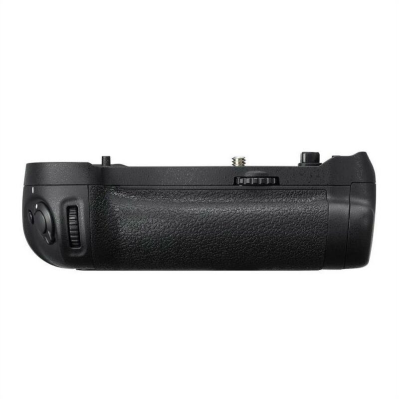 Nikon MB-D18
